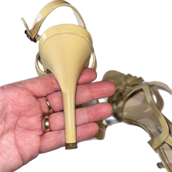 EUC Authentic Prada Bow Strappy Platform Beige Patent Heels Made in Italy 38.5 - Picture 11 of 15